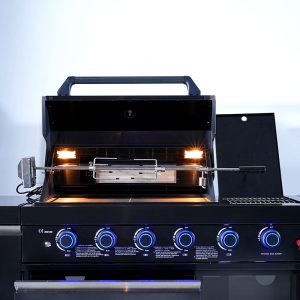backyard outdoor kitchen
