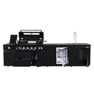 luxury outdoor cooking island