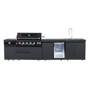 outdoor kitchen island setup