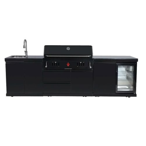 Stainless steel outdoor kitchen with black marble countertop